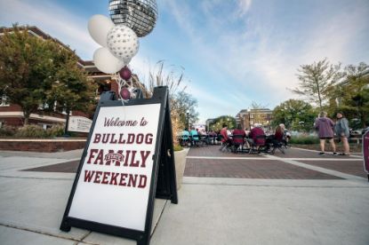 Bulldog_Family_Weekend-Watch_Party_20221022